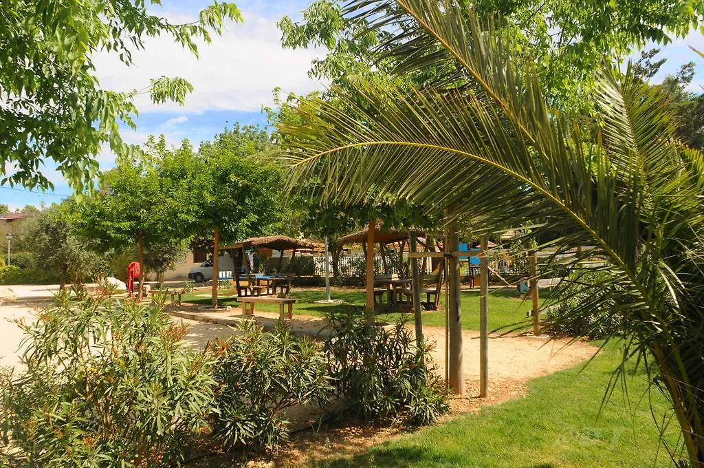 *** Campsite Camping L' Arlesienne Hotel France